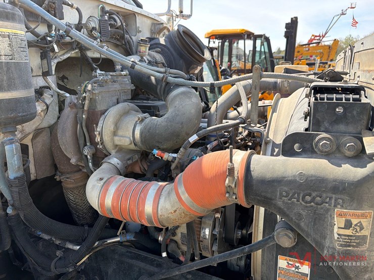 2013-imt-7500-image-40