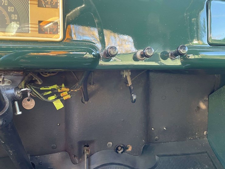 1946-ford-pickup-image-75