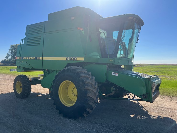 1992-john-deere-9600-image-5