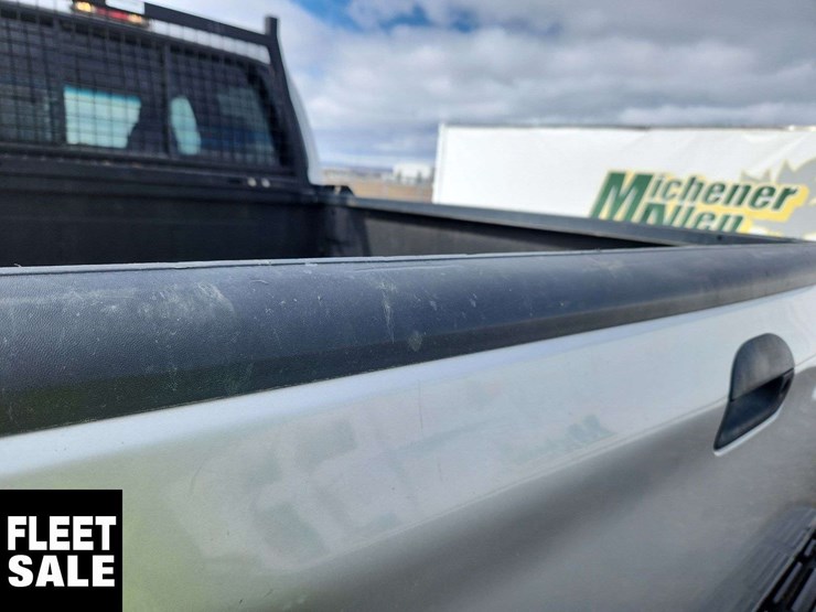 2006-ford-f350-image-42