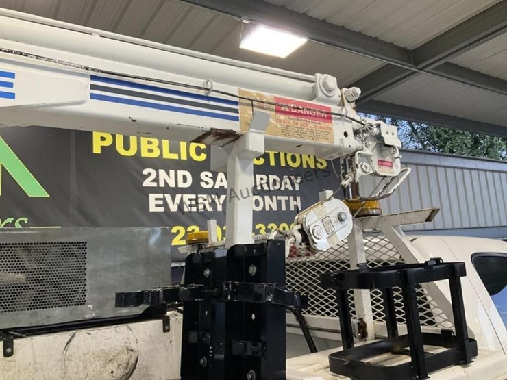 2008-chevrolet-silverado-3500hd-image-10