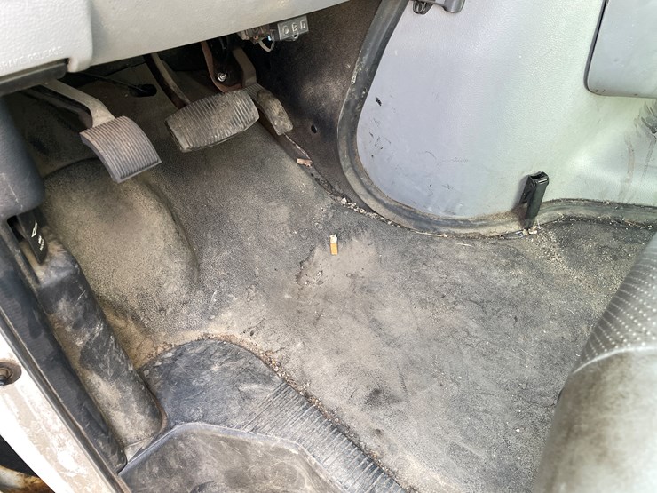 2014-ford-e350-image-18