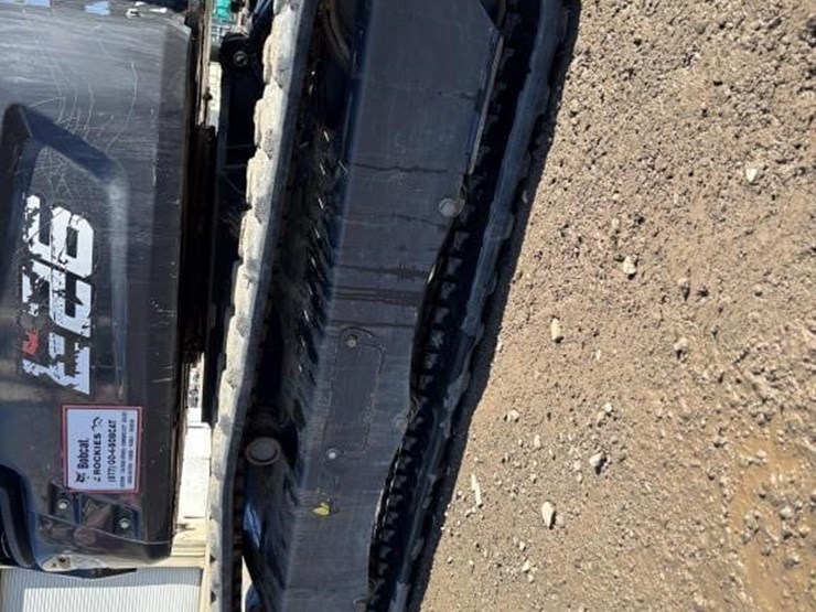 2020-bobcat-e26-image-23