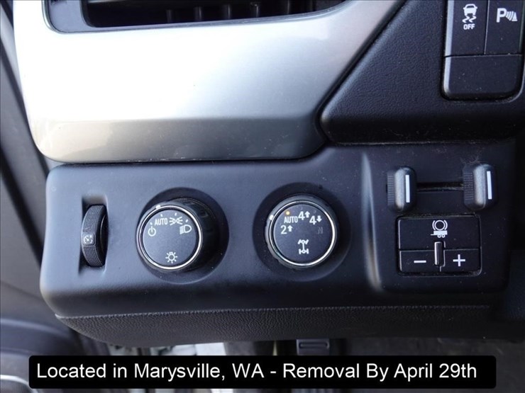 2018-chevrolet-tahoe-image-10