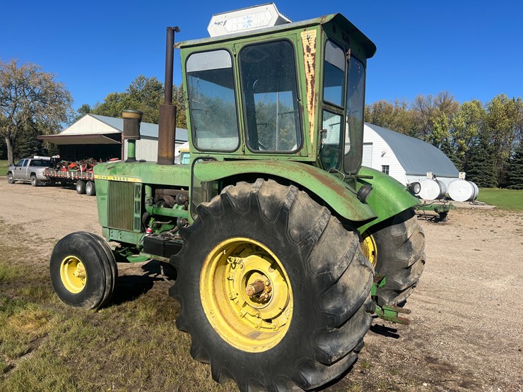 john-deere-5020-image-2