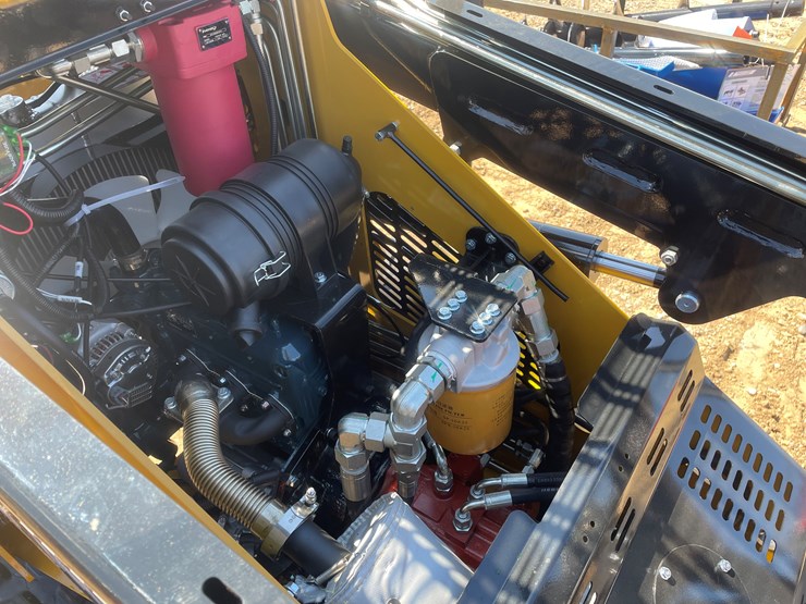 #374-•-unused-2026-cfg-skid-steer-loader-(princeton,-mn)-image-10