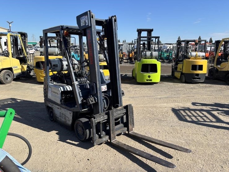 komatsu-fg15-15-image-2