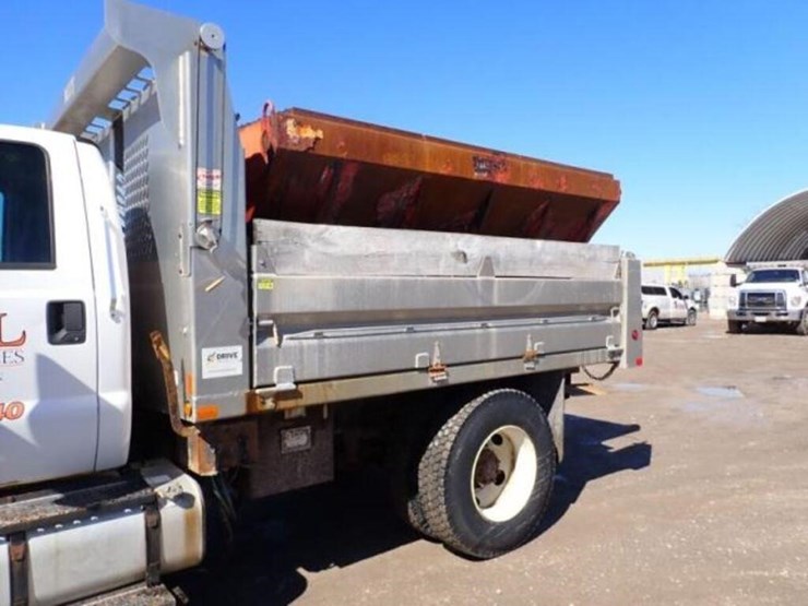 2016-ford-f750-image-36