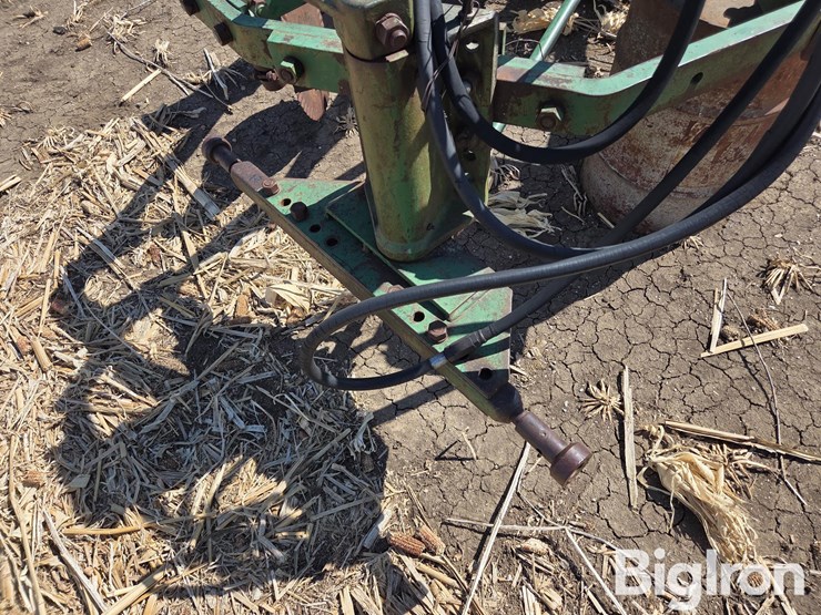 john-deere-plow-image-16