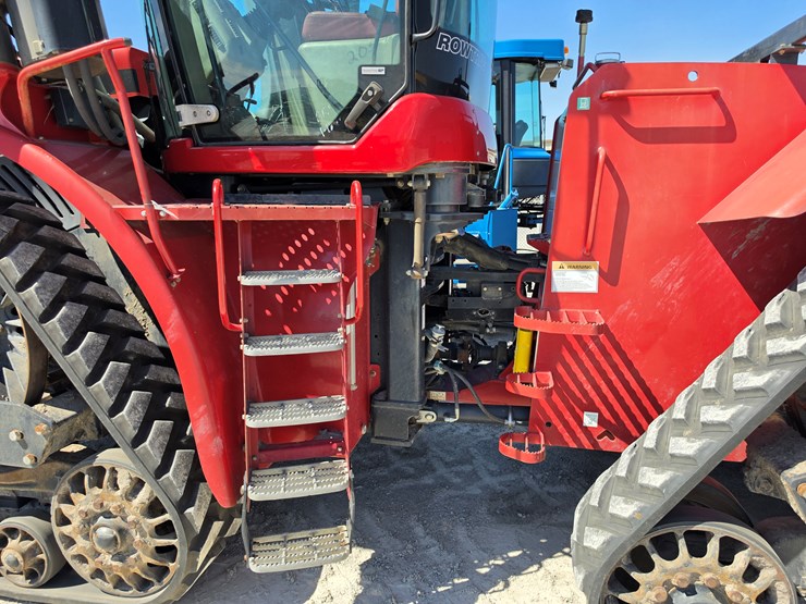 2014-case-ih-420-image-5