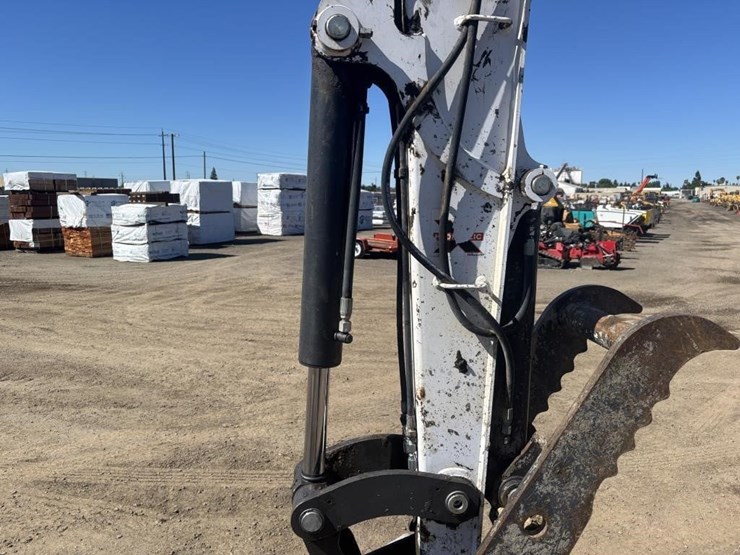 2019-bobcat-e50-image-19
