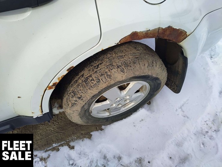 2012-ford-escape-image-7