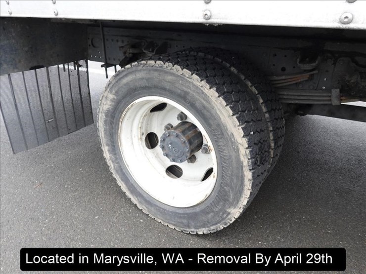 2018-hino-195-image-20