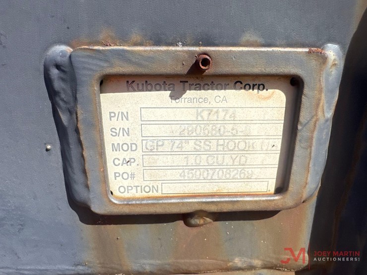 kubota-r630-image-16