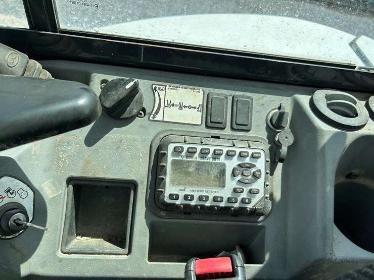 2019-bobcat-e55-image-23