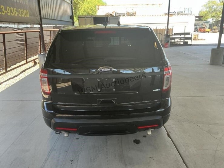 2014-ford-explorer-image-6