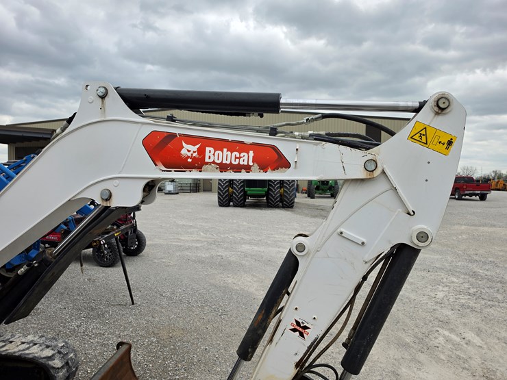 bobcat-e42-image-22