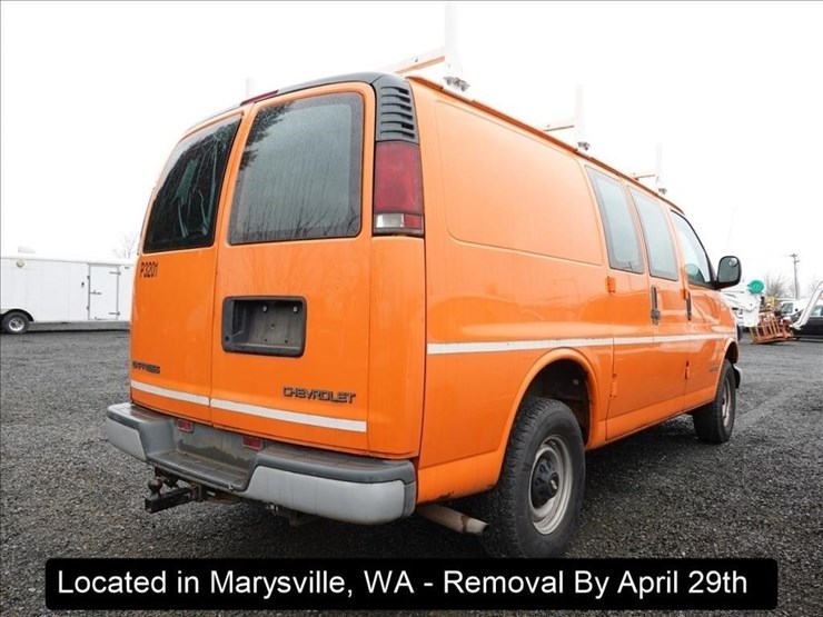 2001-chevrolet-3500-image-9