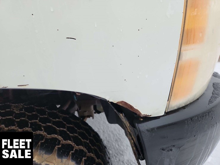 2013-chevrolet-silverado-1500-image-37