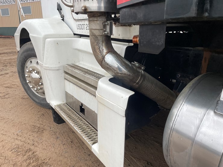 #244-•-1989-peterbilt-flatbed-truck-tractor-(has-mn-title)-(princeton,-mn)-image-28