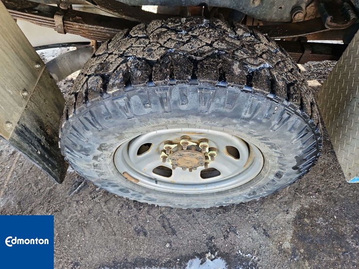 2014-ford-f350-image-12