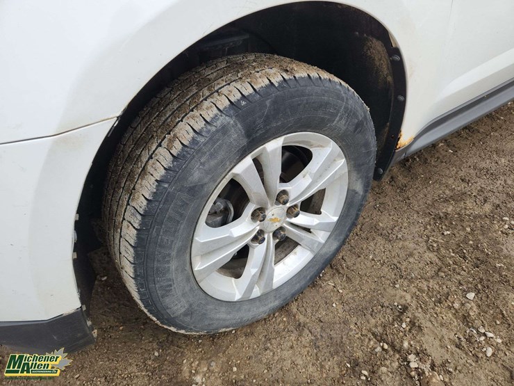 2011-chevrolet-equinox-image-10