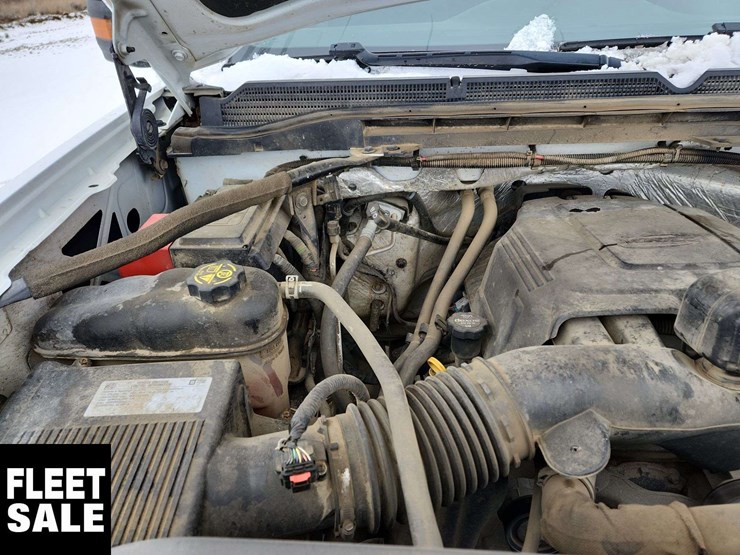 2016-gmc-sierra-3500hd-image-27