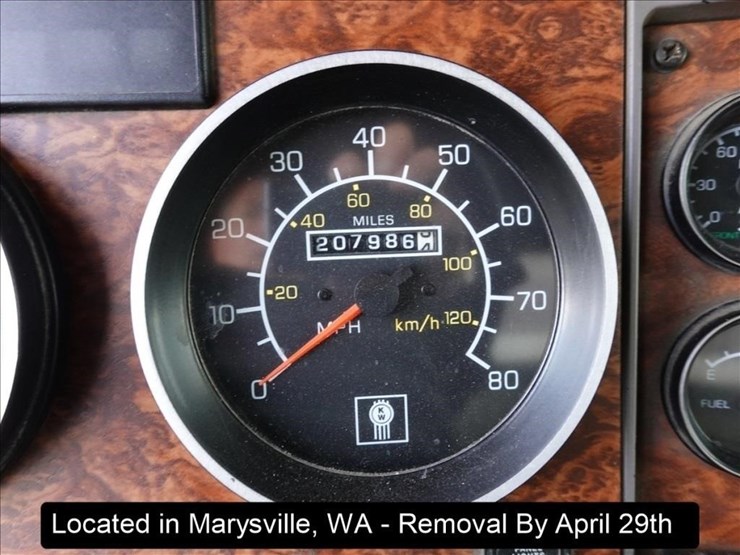 2002-kenworth-t800-image-24