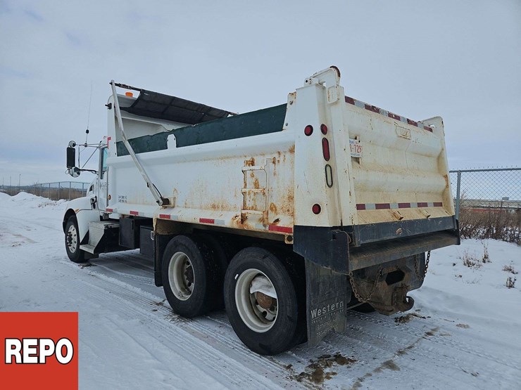 2016-kenworth-t370-image-3