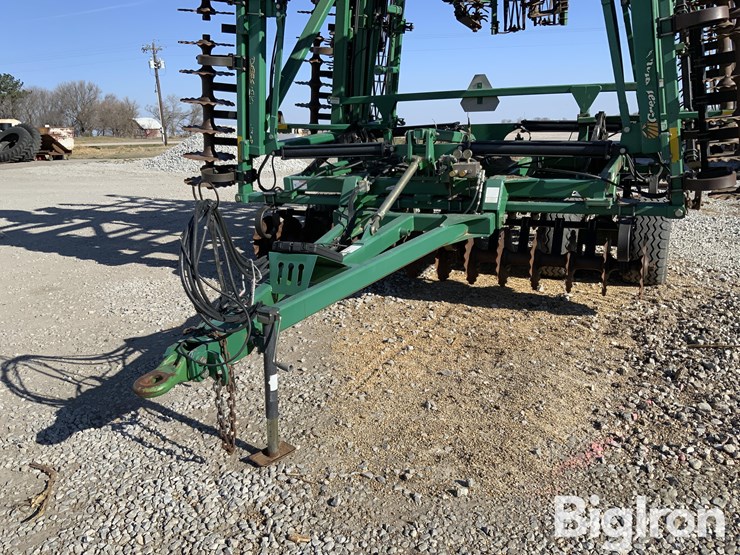 great-plains-4000tt-image-12