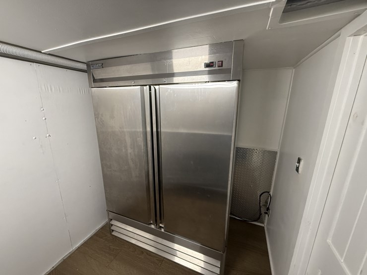 #3004-•-2003-40'-gooseneck-concession-trailer-image-23