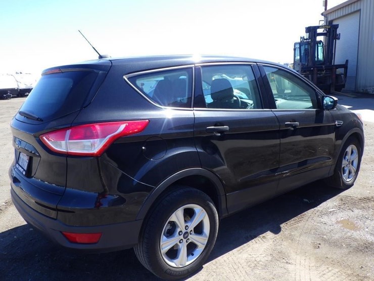 2015-ford-escape-image-3