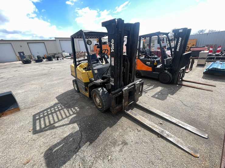 #358-•-yale-forklift-(neenah,-wi)-image-2