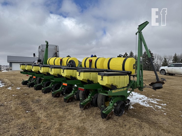 john-deere-1750-image-54