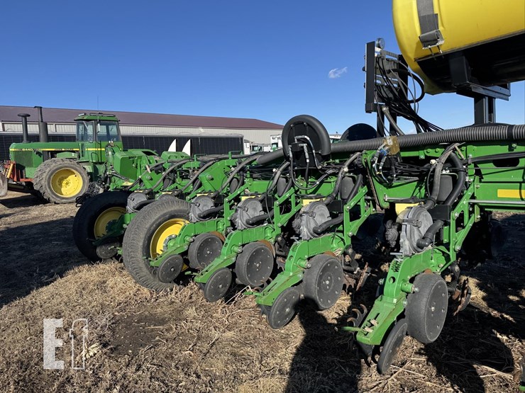 john-deere-1770-image-112