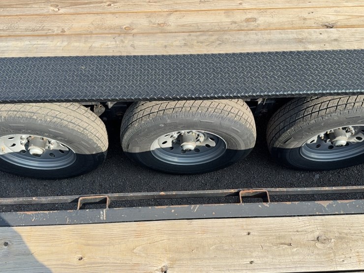 #3006-•-2026-gatormade-28'-gooseneck-trailer-image-8