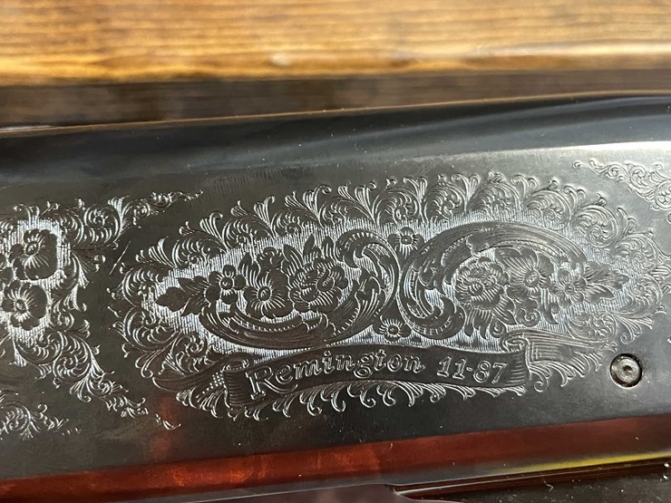 #10118-•-remington-11-87-premier,-12-ga.-semi-auto-shotgun,-sn:-pc763560-image-19