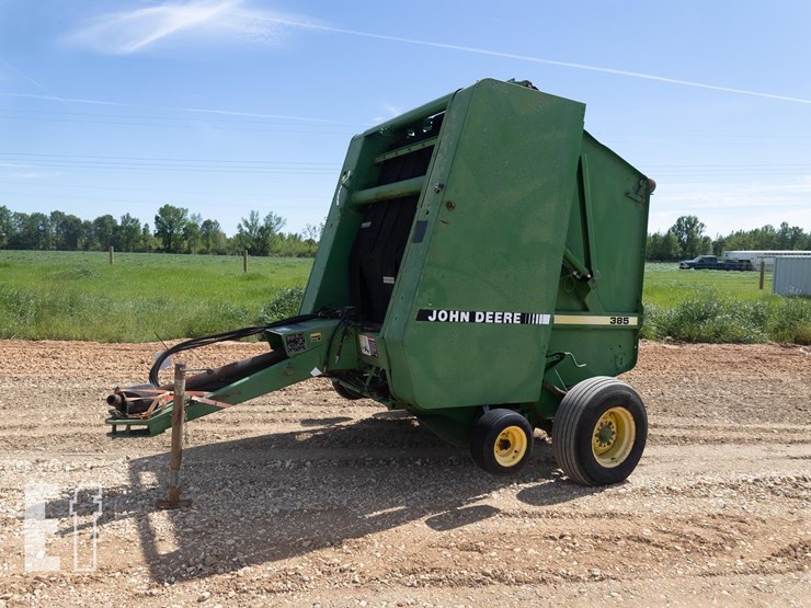 1995-john-deere-385-image-1