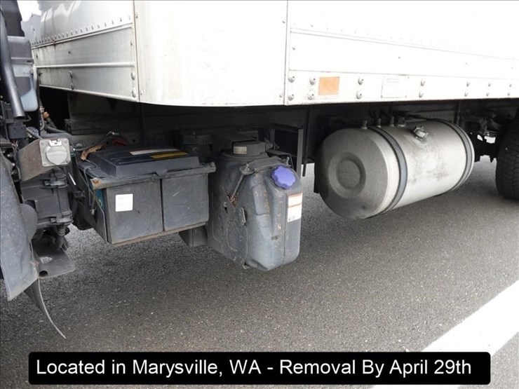 2018-hino-195-image-18