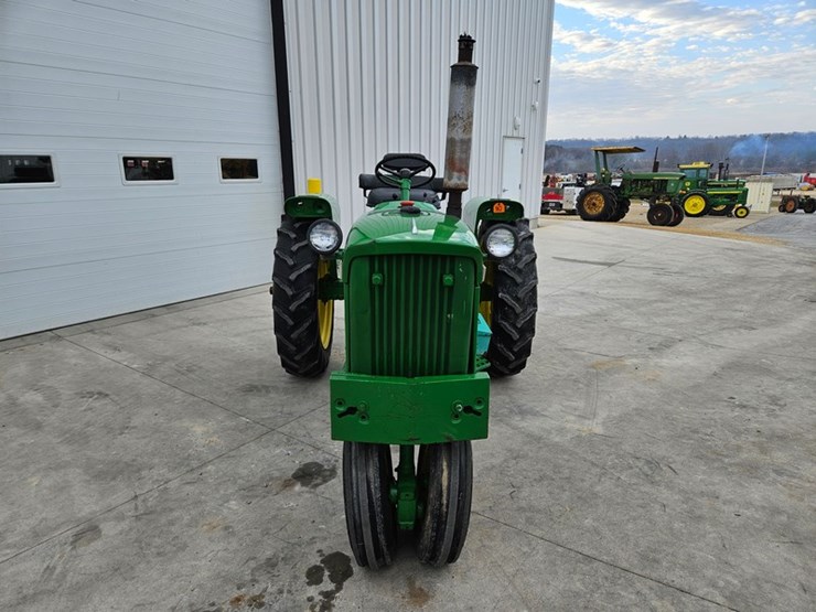 1961-john-deere-2010-image-8