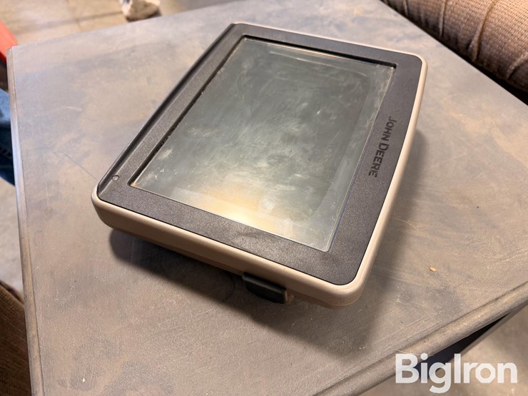 john-deere-2630-image-4