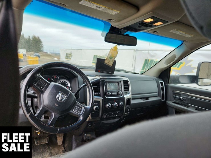 2015-ram-5500-slt-image-23