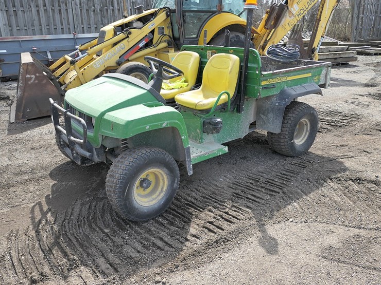 john-deere-gator-image-1