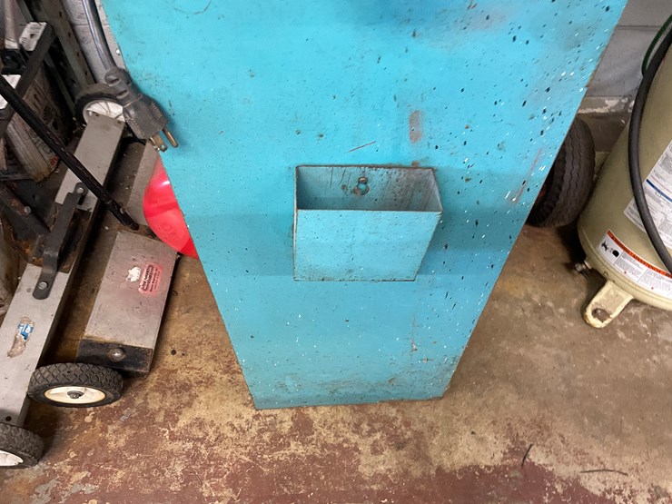 #2511-•-ruoff-notcher-(columbia-heights,-mn)-image-3