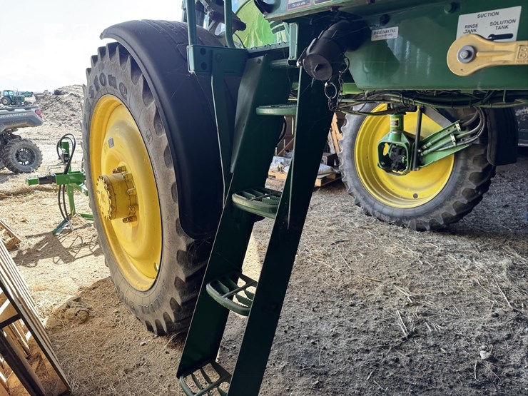 2005-john-deere-4720-image-30