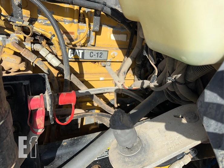 2002-kenworth-t800-image-52