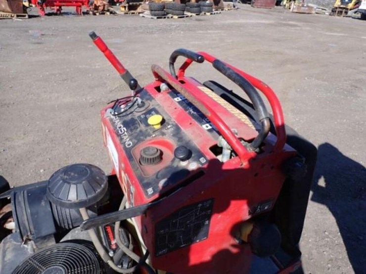 2016-toro-grand-stand-74505-stand-on-mower-3160003-image-14