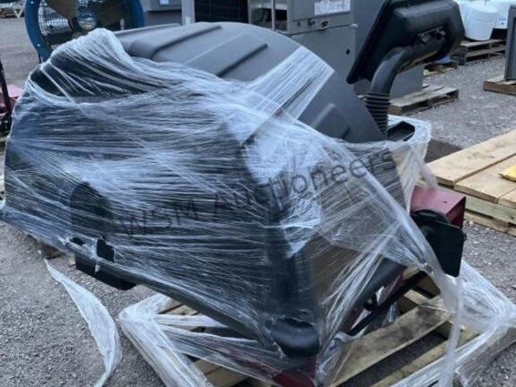 coats-125-wheel-balancer-image-2