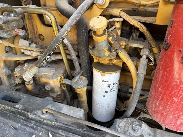 caterpillar-143h-image-63