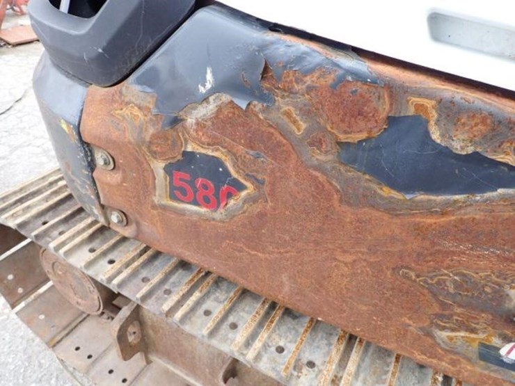 2019-bobcat-e85-image-18